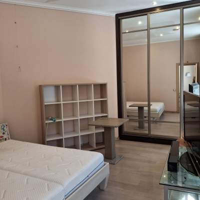 Купити квартиру - Київ, Руставелі Шота вул.4, Печерський р-н (центр). Продаж нерухомості - Печерський район, вторинний ринок і новобуд недорого, ціна до 270000$, оголошення №1957435 фото 5