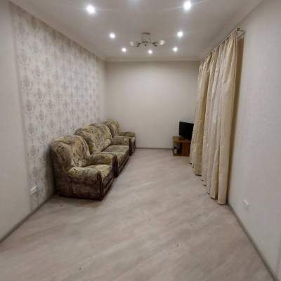 Купити квартиру - Київська обл., Абрикосова вул.6, Гатне с.. Продаж нерухомості - Фастівський, вторинний ринок і новобуд недорого, ціна до 76000$, оголошення №2037711 фото 1